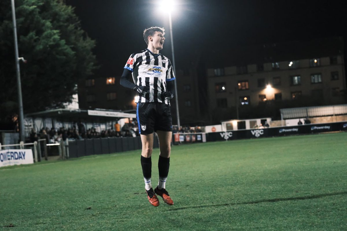 Joe Waight (@joewaight01) on Twitter photo And just like that the season is over⚽️ Lots of positives and negatives but all learning experiences. Finished with a unbelievable group and got Highest finish the Clubs ever had and honoured to be apart of that🤍<a href="/hanwelltownfc/">Hanwell Town (Toon) FC</a> And just like that the season is over⚽️ Lots of positives and negatives but all learning experiences. Finished with a unbelievable group and got Highest finish the Clubs ever had and honoured to be apart of that🤍<a href="/hanwelltownfc/">Hanwell Town (Toon) FC</a>