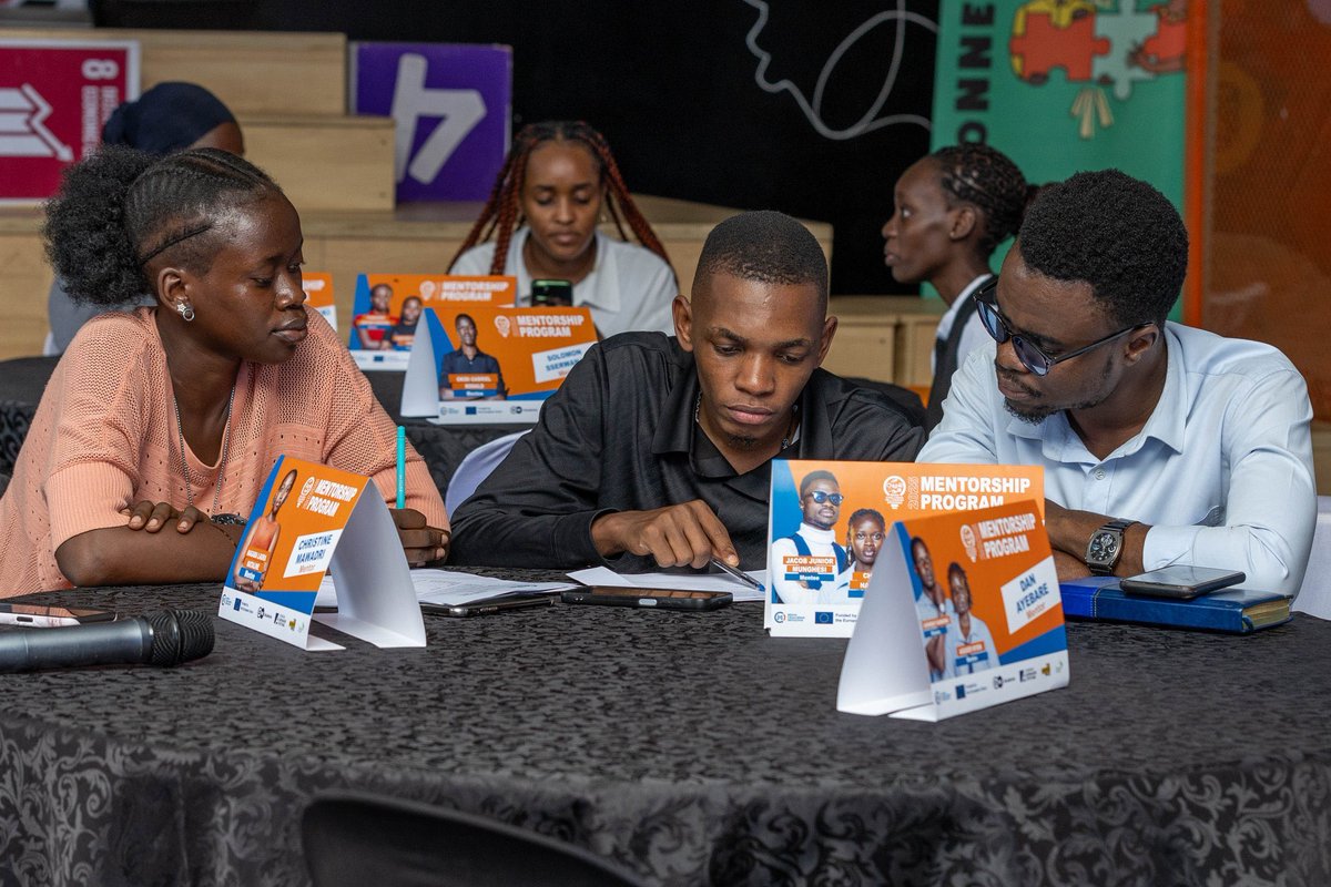 Chris5Javel's tweet photo. Glad and proud of the mentors assigned to us @IMChallengeug https://t.co/tBh0oSzEfU