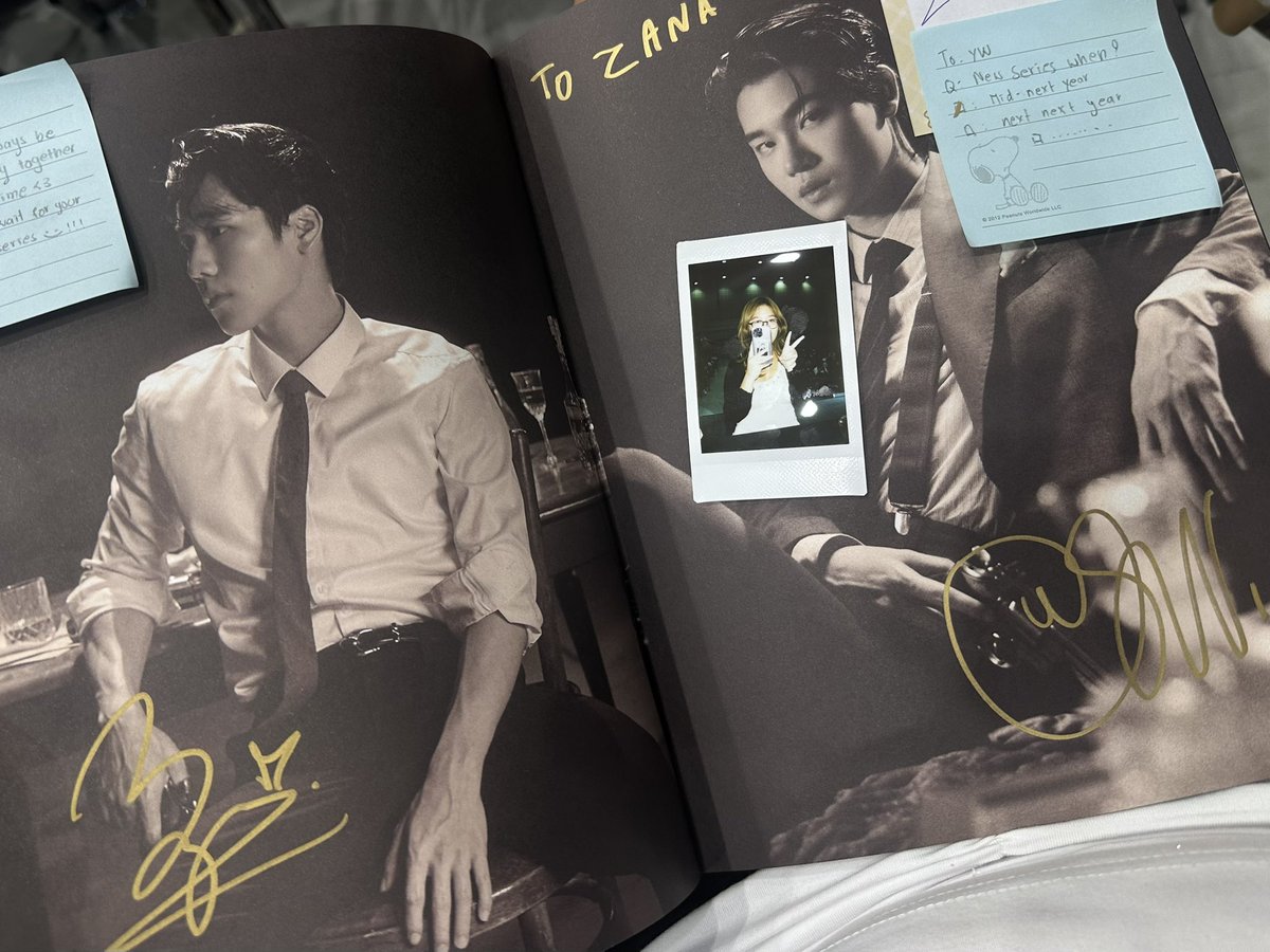 📸: <a href="/yinyin_anw/">Yinyin</a> 

#CNX_YINWAR1STFANSIGN 
YINWAR FIRST FANSIGN CNX