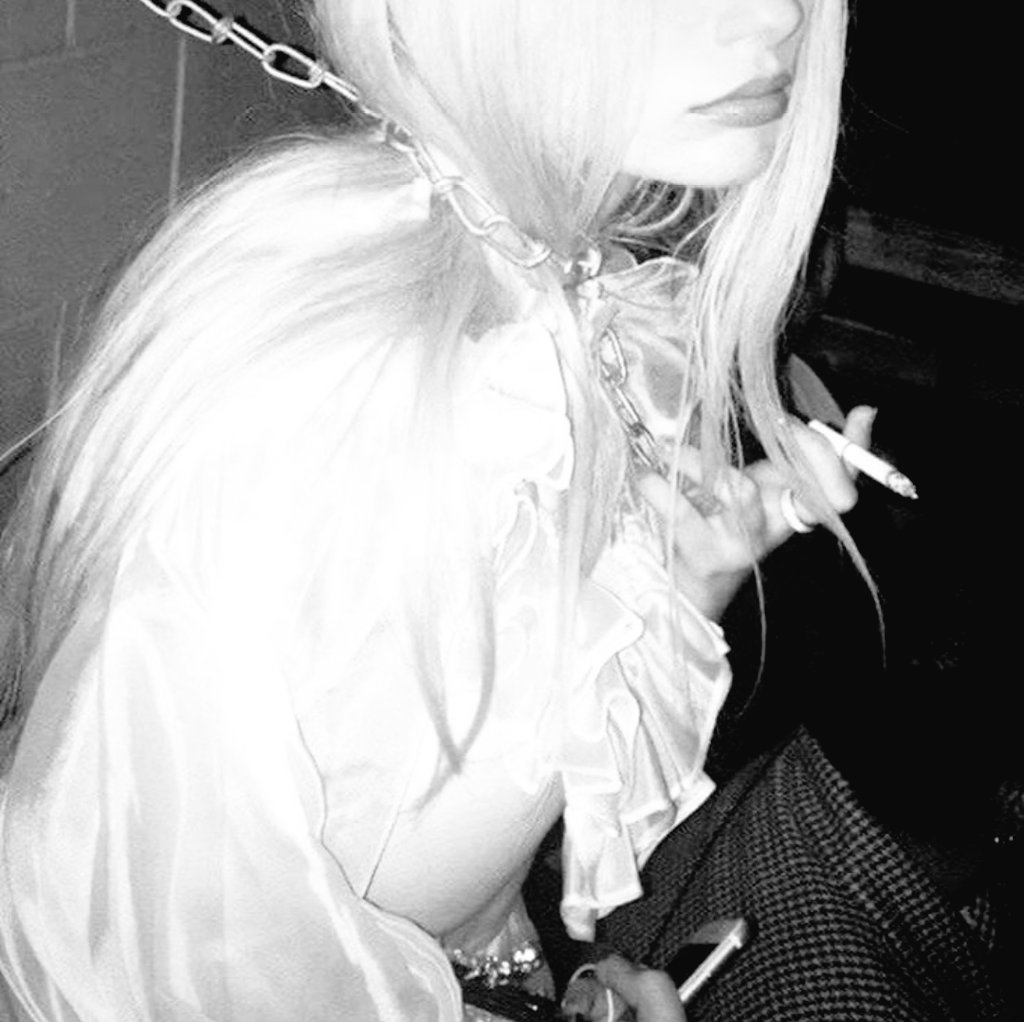 𝕭𝐀𝑏𝑦 𝐃ᎧԼԼ ⃝.⋆.ೃ࿔*:･. tweet media