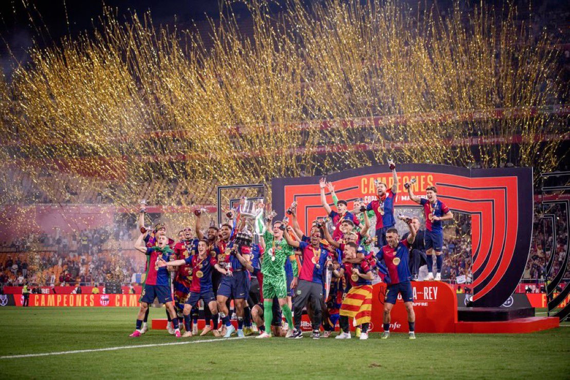 gerardromero's tweet photo. Uuuuuf! Vaya barraaaabassaaaadaaaaaa, Joans! SOM CAMPIONS DE COPA!! https://t.co/TaDB4pyX08