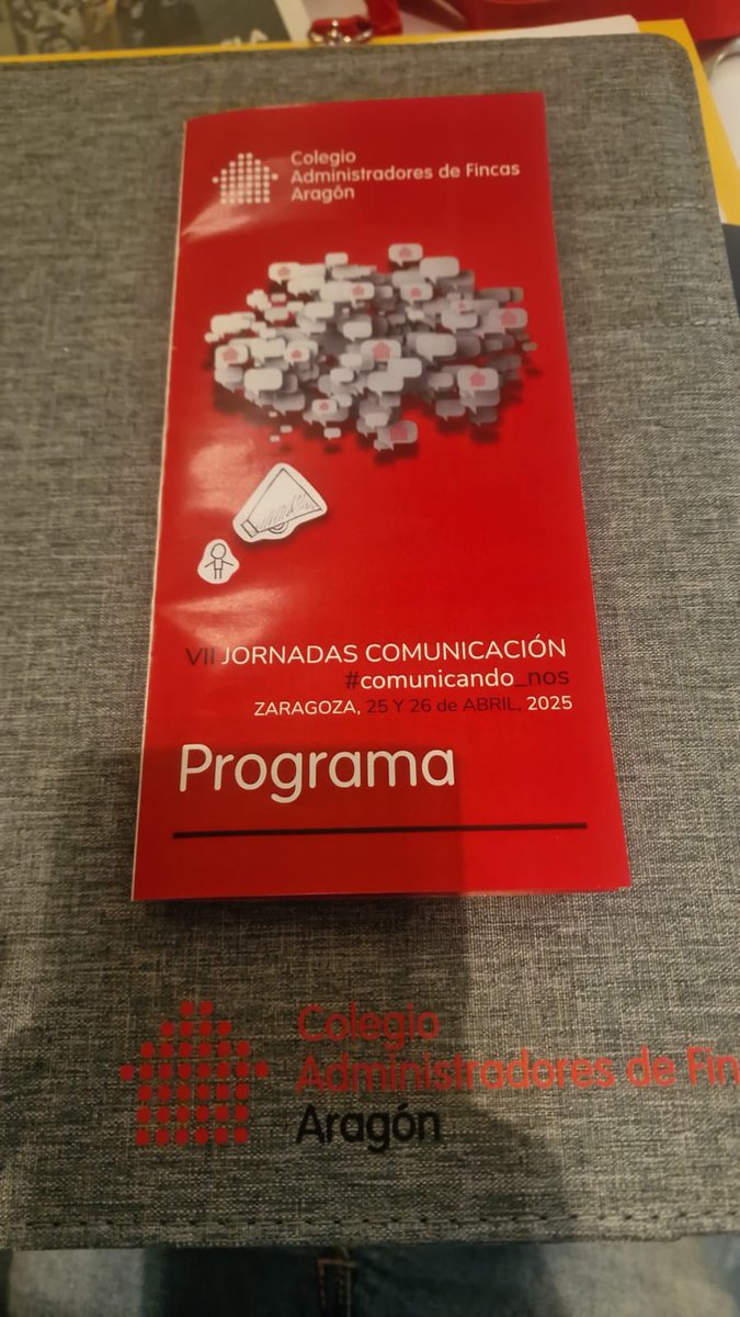 coaf_AC's tweet photo. La buena comunicación es esencial para prestar un servicio excelente a las comunidades de propietarios y para afianzar nuestro papel en la sociedad.
Ha sido un placer participar en las jornadas #Comunicando_nos en Zaragoza. @cafaragon 👍 https://t.co/r1Dvzn3Kyr