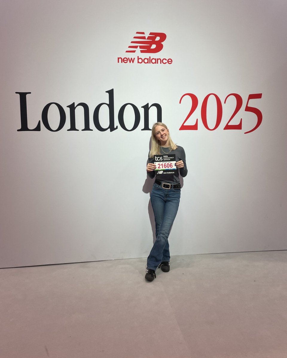 Good luck to everyone taking on the #LondonMarathon – especially our #RoyalSurrey colleagues 🏃
 
Stepping up to the 26-mile journey, we have Dan Lindfield (Consultant Ophthalmologist), Yasmin Smith (Medical Laboratory Assistant) and Sarah Coldwell (Orthopaedic Practitioner).