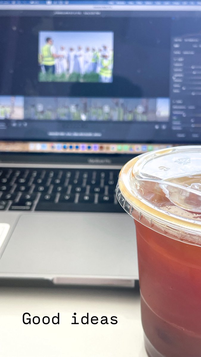 العالم الافتراضي ليس فقط عالم"التواصل الاجتماعي " الذي اصبح معروفاً بل ايضا هو العالم الذي نعيشه دون وعي او اكتراث بمنطقية سلوكنا وتفاصيل حياتنا..