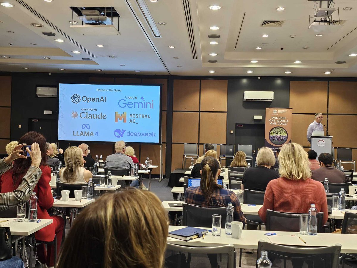 GlobalSkin tweet media