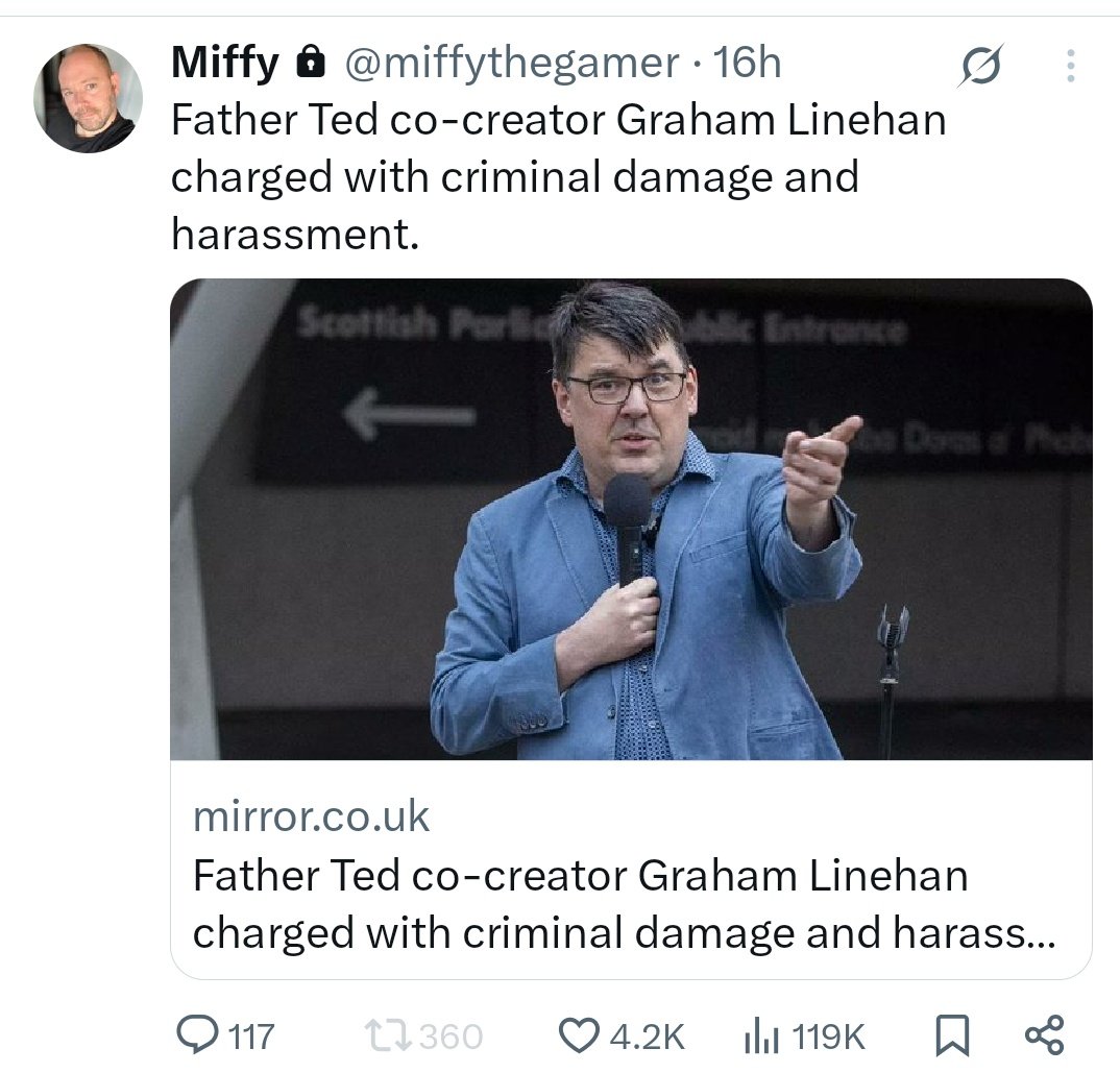 mxwebs20's tweet image. Amused to see @miffythegamer / Miffy The Troll has locked his account *again* - running away to hide in his cave after throwing a few more stones the ways of @Glinner