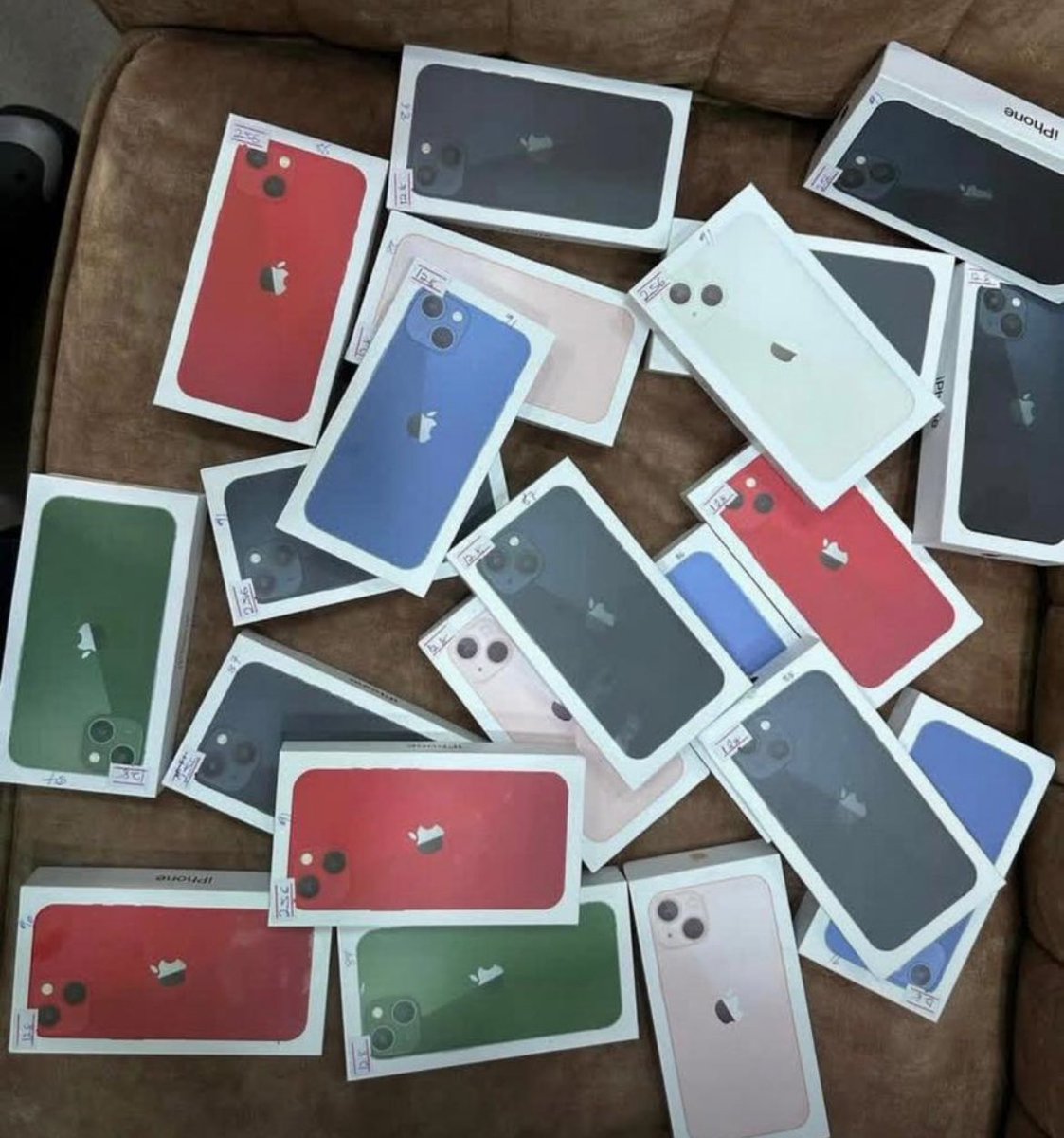 ⚠️ IPHONE 13
⚠️CAPACITY: 128gb
⚠️CONDITION: NEW
⚠️PRICE: 539,999

       Kaduna 
🚚 Nationwide 
☎️ 08085449878

wa.me/message/VEHESY…