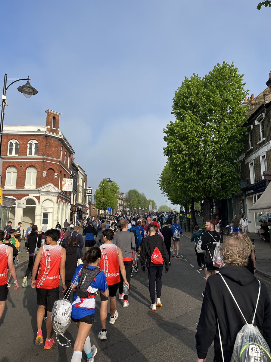 ShelterCymru's tweet image. Race day is here! Good luck to everyone taking on @londonmarathon and Wrexham 10k as part of #TeamShelterCymru #ChallengeYourself