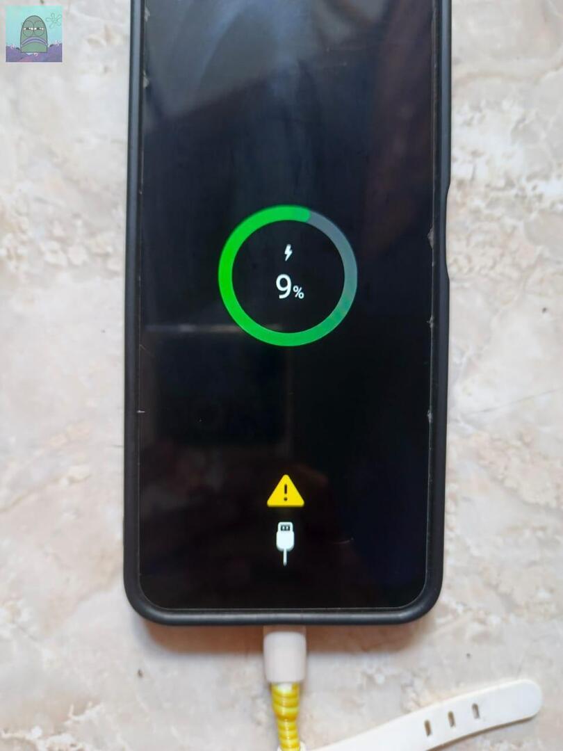 tanyakanrl's tweet image. 💚 ada yg tau gaa kalo hp lagi dicas ada tanda kyk gini tuh artinya apaa?