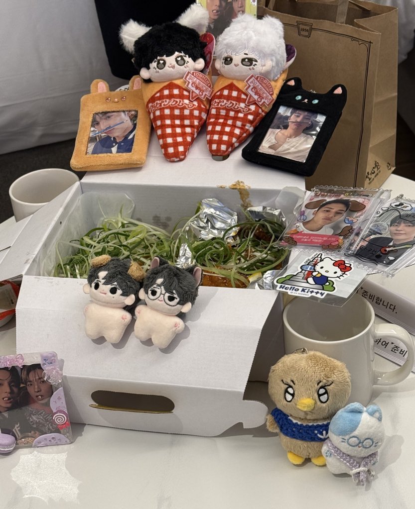 옹알 tweet media