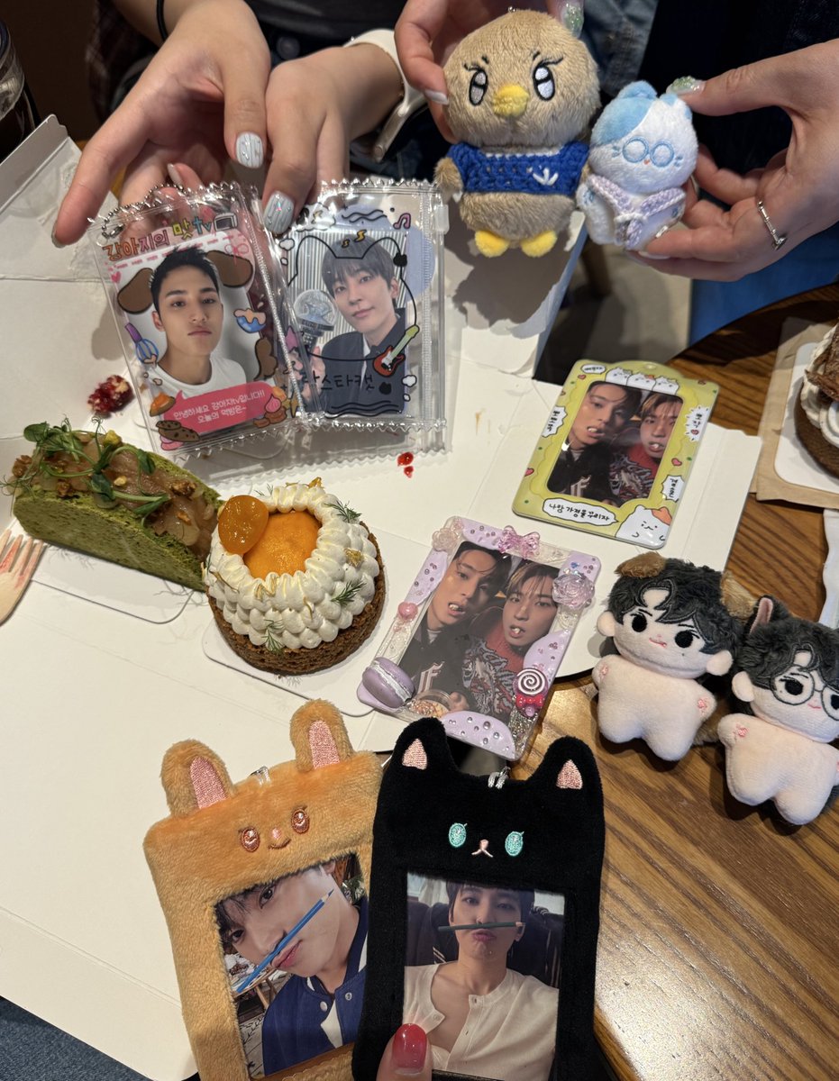 옹알 tweet media