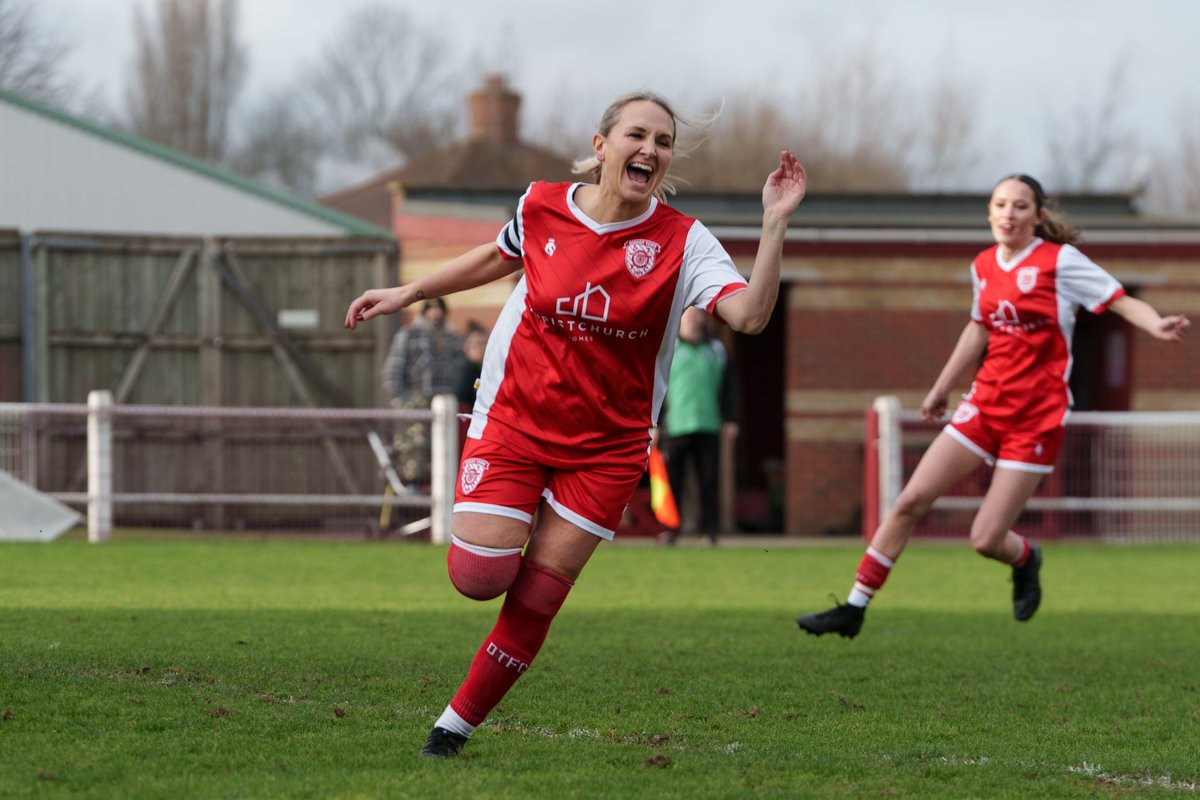 Didcot Town Football Club tweet media