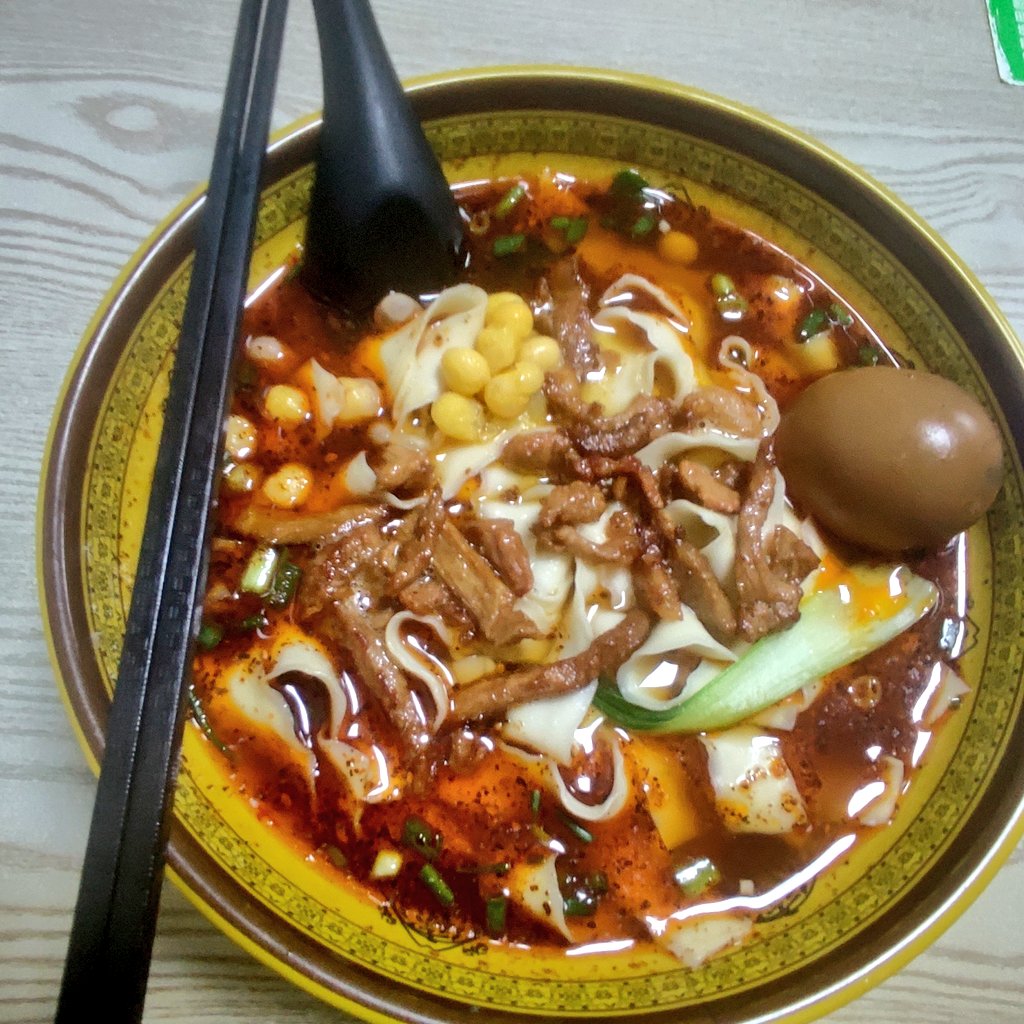 jinyi0703's tweet photo. 加餐加餐 https://t.co/c2UeMlvz7Z