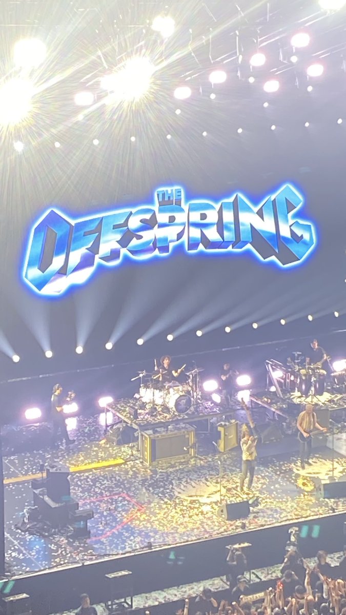 Okay_ki's tweet image. 2025.04.27
Pretty Flyの入りめっちゃおもろかった！
オフスプ今回のツアーに日本とオーストラリアだけなんだ
しかも大阪無くって名古屋と神戸とは！？
#offspring