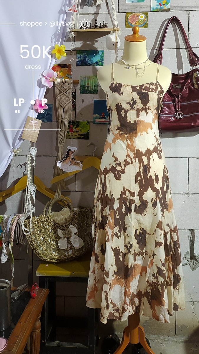 VsLivt_'s tweet photo. yg pakai size kecil merapat. aku mau preloved dress atau atasan cardi, blouse, &amp; kemeja. tapi rata-rata Ld-nya 80-90an aja, ada yg 100an juga tapi cuma beberapa ajaaa. checkout shopee yaaw💕 https://t.co/Lm2ZY8Adwa