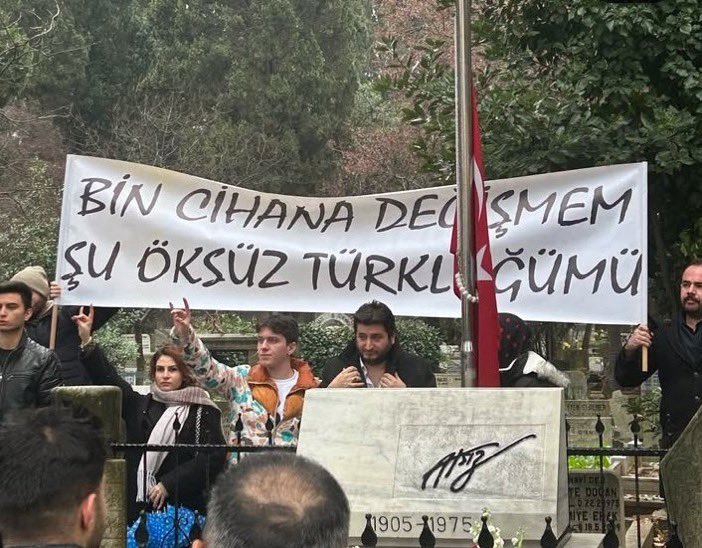 “Bin cihana değişmem şu öksüz Türklüğümü!”

- Hüseyin Nihal Atsız