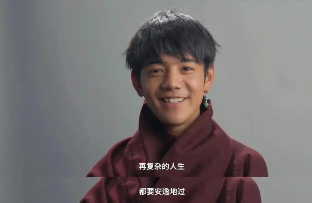 我认为payfi或者说”支付赛道"试下一个非常有价值的基础设施产品,尤其是想做付费产品后

每每考虑到一个在国内简单的几块钱会员支付就需要办理公司->办理域名/服务器备案->办理icp电信许可证->必须注册资金10w以上->必须实缴->必须每年年审时

这个时候真的需要一个自由又简单的的支付系统
