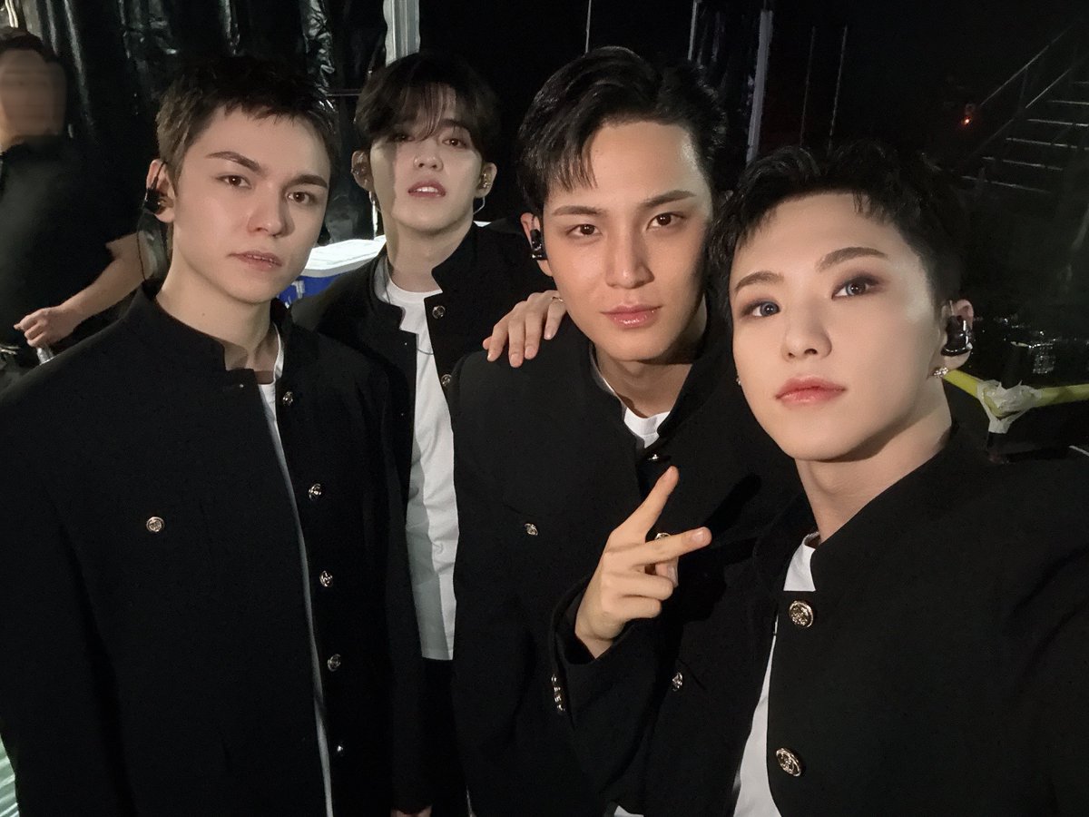 torahosh's tweet photo. あぁぁぁぁ学ランセルカ待ってました🖤🖤🖤 https://t.co/bQkZ7F2xnR