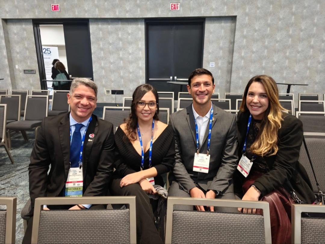 LAHRS (@lahrsonline1) on Twitter photo LAHRS Young EP at #HRS2025
<a href="/Orianabas1102/">Oriana</a> 🇨🇴 <a href="/Javi_Barcos/">Javier Barcos</a> 🇦🇷 <a href="/alexandra_regia/">Alexandra R. D. Brigido</a> 🇧🇷 <a href="/jczerpa/">JC ZERPA</a> <a href="/HRSonline/">Heart Rhythm Society</a> LAHRS Young EP at #HRS2025
<a href="/Orianabas1102/">Oriana</a> 🇨🇴 <a href="/Javi_Barcos/">Javier Barcos</a> 🇦🇷 <a href="/alexandra_regia/">Alexandra R. D. Brigido</a> 🇧🇷 <a href="/jczerpa/">JC ZERPA</a> <a href="/HRSonline/">Heart Rhythm Society</a>