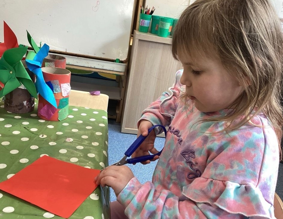 s_polegate's tweet photo. T4W Little Red Hen https://t.co/nt8IeDjjvR