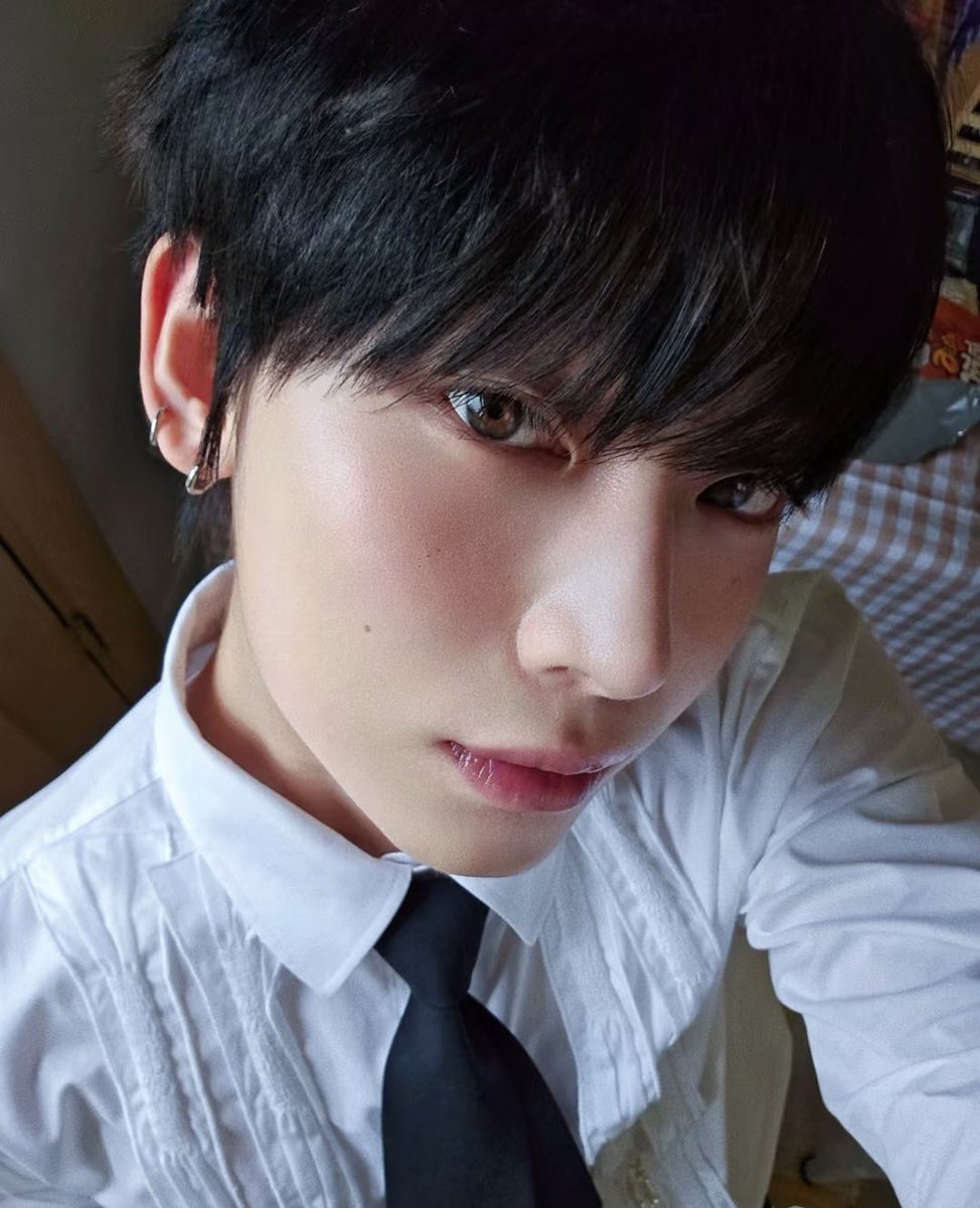 ftalsunoo's tweet image. i love pretty boys (kim sunoo)