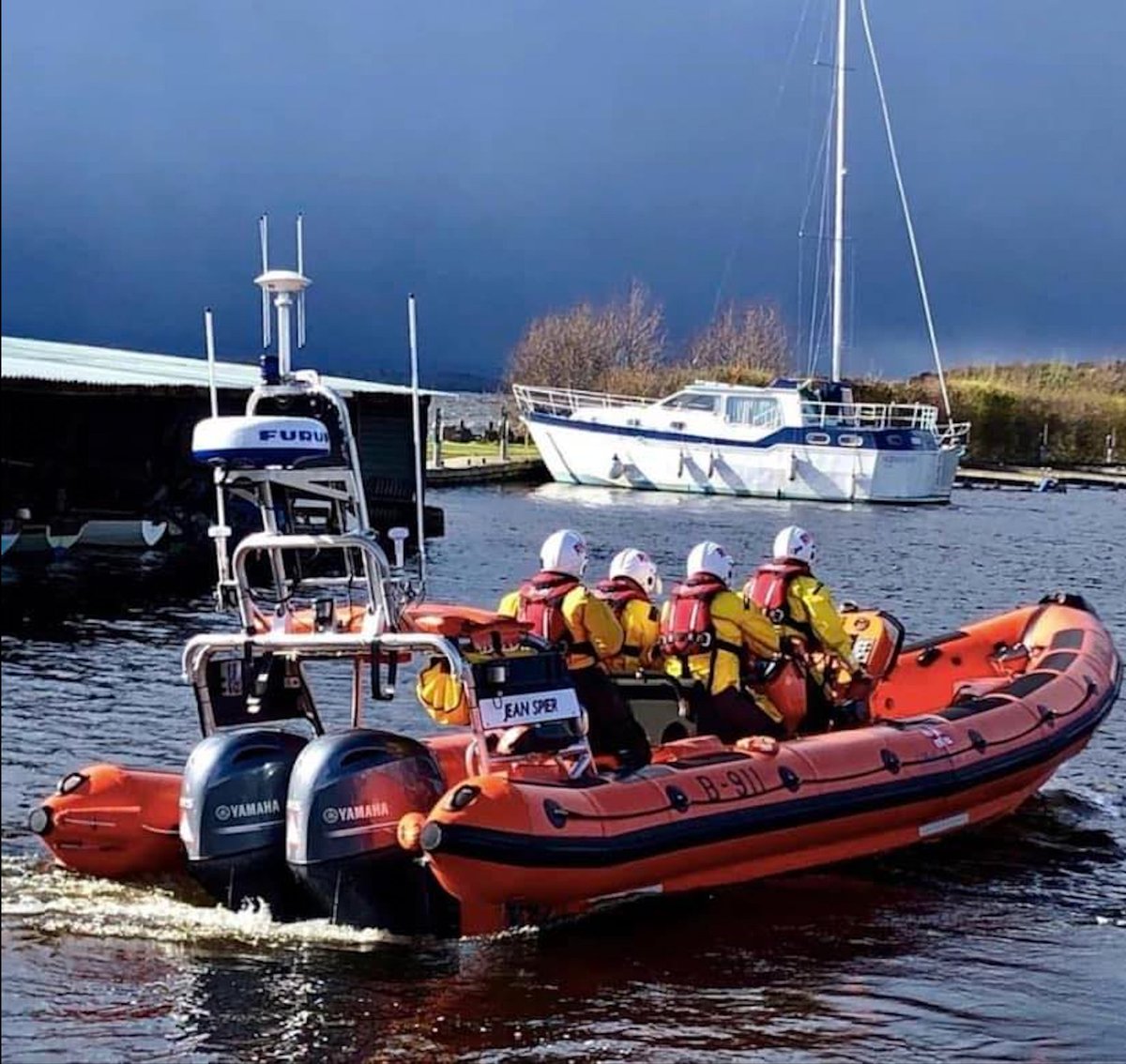 Lough Derg RNLI (@loughdergrnli) on Twitter photo Earlier today whilst out on exercise <a href="/LoughDergRNLI/">Lough Derg RNLI</a> #volunteers, requested by Valentia Coast Guard, assisted a couple moored at harbour near Killaloe, to help carry their sick dog to their car to be taken to see a vet.
Our colleagues at Killaoe Coast Guard were also on scene. Earlier today whilst out on exercise <a href="/LoughDergRNLI/">Lough Derg RNLI</a> #volunteers, requested by Valentia Coast Guard, assisted a couple moored at harbour near Killaloe, to help carry their sick dog to their car to be taken to see a vet.
Our colleagues at Killaoe Coast Guard were also on scene.