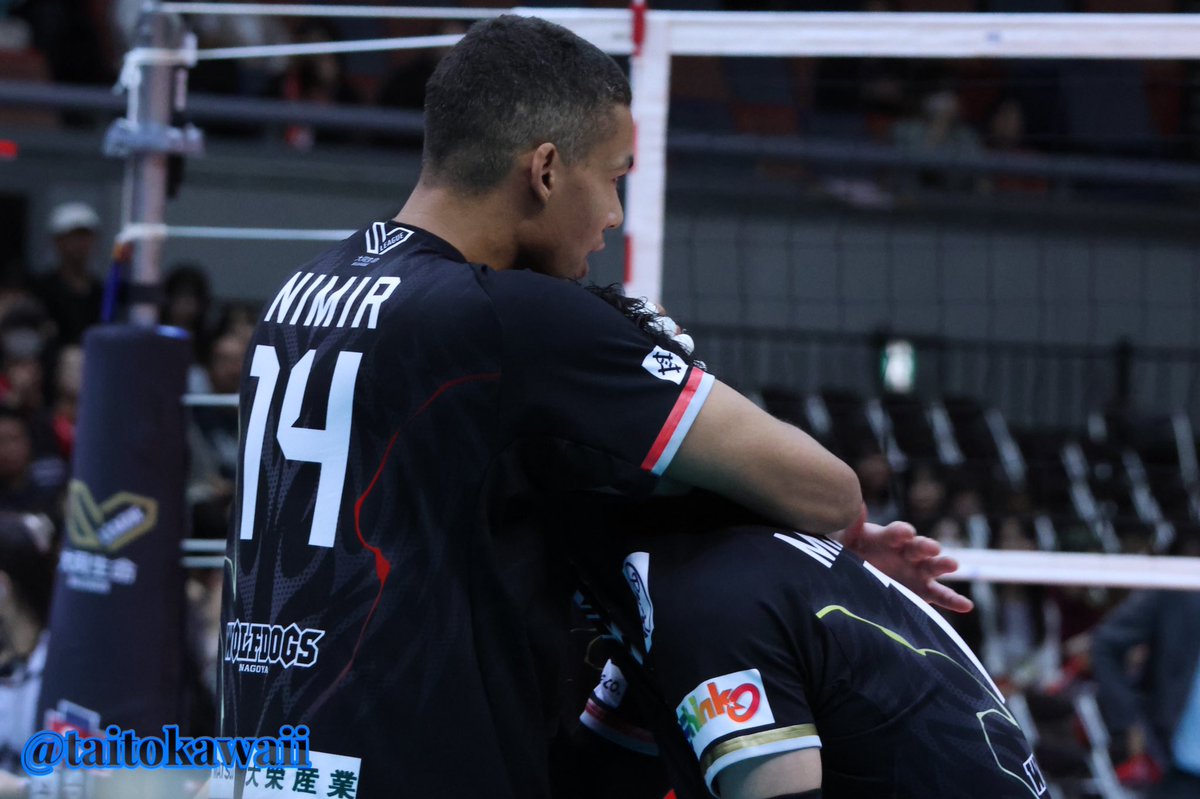 250427
泣いてるのあげたくないけどこれだけあげます。ニミル日本に来てくれて、ウルドに来てくれてありがとう。

#水町泰杜 選手♡
#ニミルアブデルアジズ 選手
#ウルフドッグス名古屋