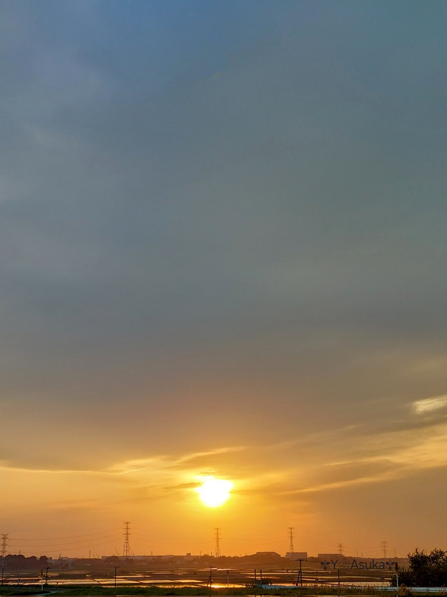 yumeasutw's tweet photo. 穏やかな 夕焼け空になりました🌇✨
#夕空 #夕焼け
#a2025 #a0427 #a202504 https://t.co/dO9r0t6635