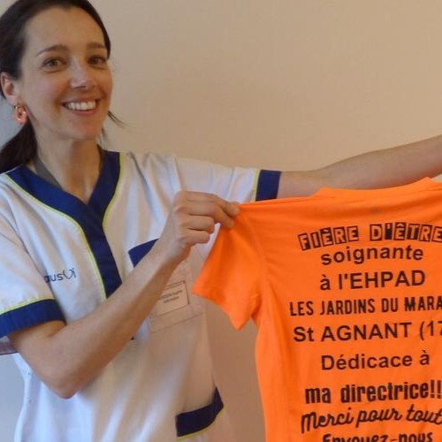 🇨🇵 Sophie Guedon est infirmière en Ehpad et s'est donnée le défi de courir le marathon de Nantes ce 27 avril. Pour elle, c'est l'occasion de mettre son établissement à l'honneur et véhiculer un message de solidarité ! 👏(Sud-Ouest)

📸 Frédéric Delcourt