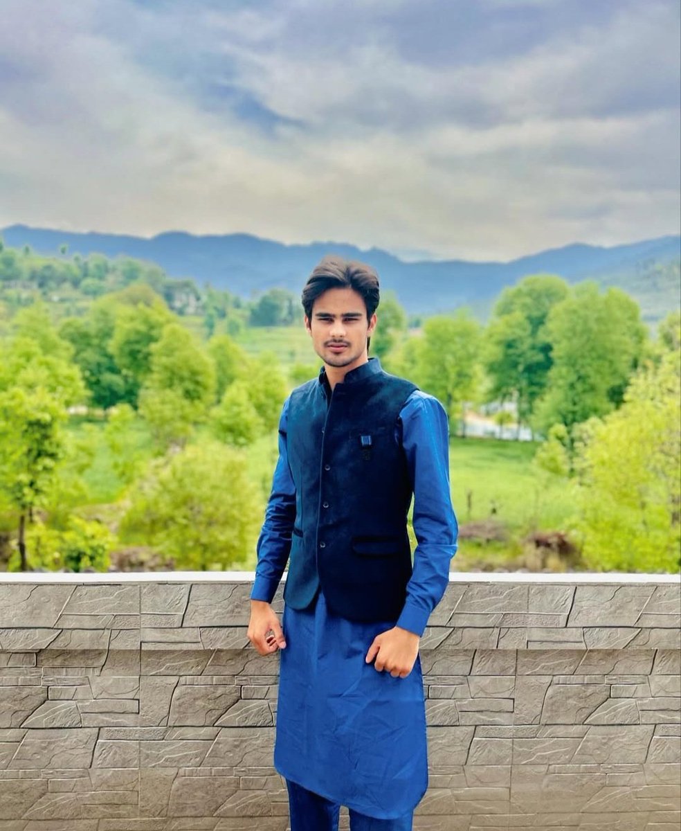 "We are deeply saddened by the untimely and tragic passing of Falak Khan, a bright 2nd-year MBBS student at GMC Jammu. God knows the reason what compelled him to do suicide.
His loss has left a profound void in the hearts of his family, friends, and the entire college community