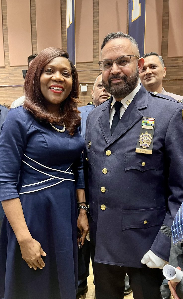 04/25/25 - Congratulations 🎊🎈🎉 to Captain Waheed Akhter, Commanding Officer, <a href="/NYPDTransit/">NYPD Chief of Transit</a> District 23 &amp; President <a href="/NYPDMuslim/">NYPDMOS</a>, on his well-deserved promotion to Deputy Inspector! 🍀. We are truly grateful for your leadership, dedication, &amp; over 2️⃣0️⃣ years service. <a href="/NYPDnews/">NYPD NEWS</a> 👏