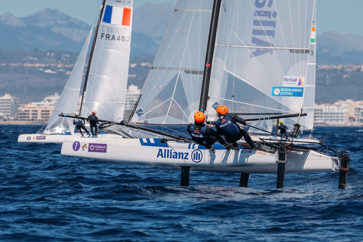 teamallianz_nl's tweet photo. #TeamAllianz_nl neemt twee bronzen medailles mee naar huis uit Hyerès @FFVoile. Duko Bos in de ILCA7 en Offerman/Houtman in de Nacra17. Lees: https://t.co/9RKJaCGMAG
#DestinationLA
#TeamNL
#NederlandseLoterij
#Rabobank. .
#GetReadyForTheBest
#Musto
#HondaMarine📸@sailingenergy https://t.co/vV8rOqhyeS