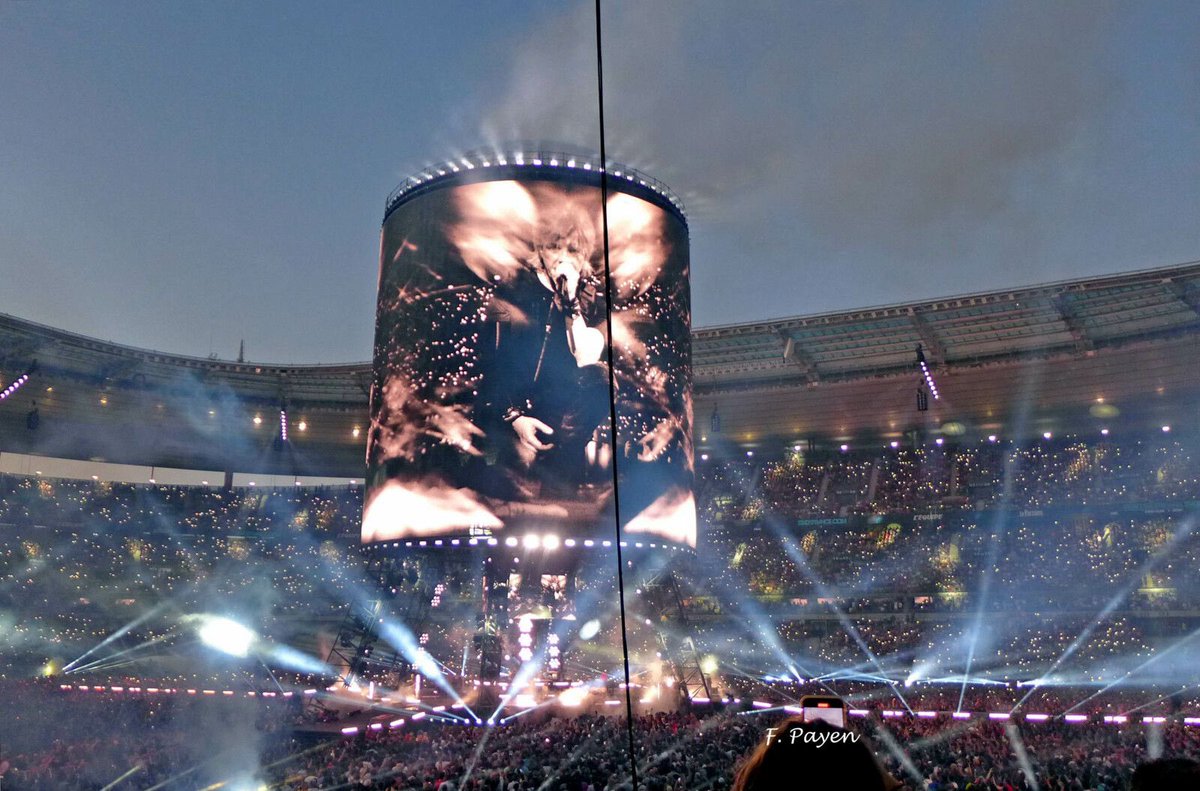 INDOCHINE tweet media