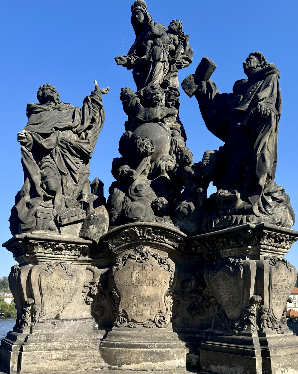 RCNTMA's tweet photo. @jjmmli Such a beautiful place to be at
Happy #BridgeSunday! Let’s see those beautiful bridges!
This is Charles Bridge, Prague https://t.co/BJLhRdeJK8