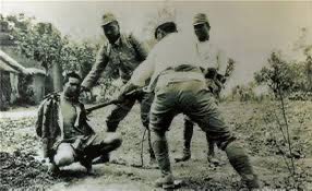 agan365888's tweet photo. @xinzitang 日本鬼子杀中国人的时候，问中国人同意了吗 https://t.co/uE6fJe7wtB