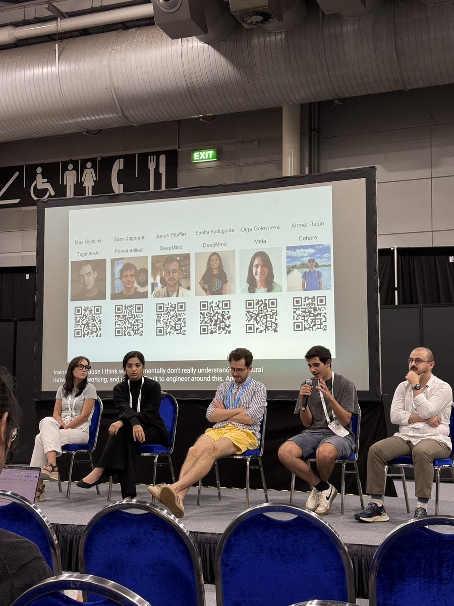panel on decentralized training @ ICLR