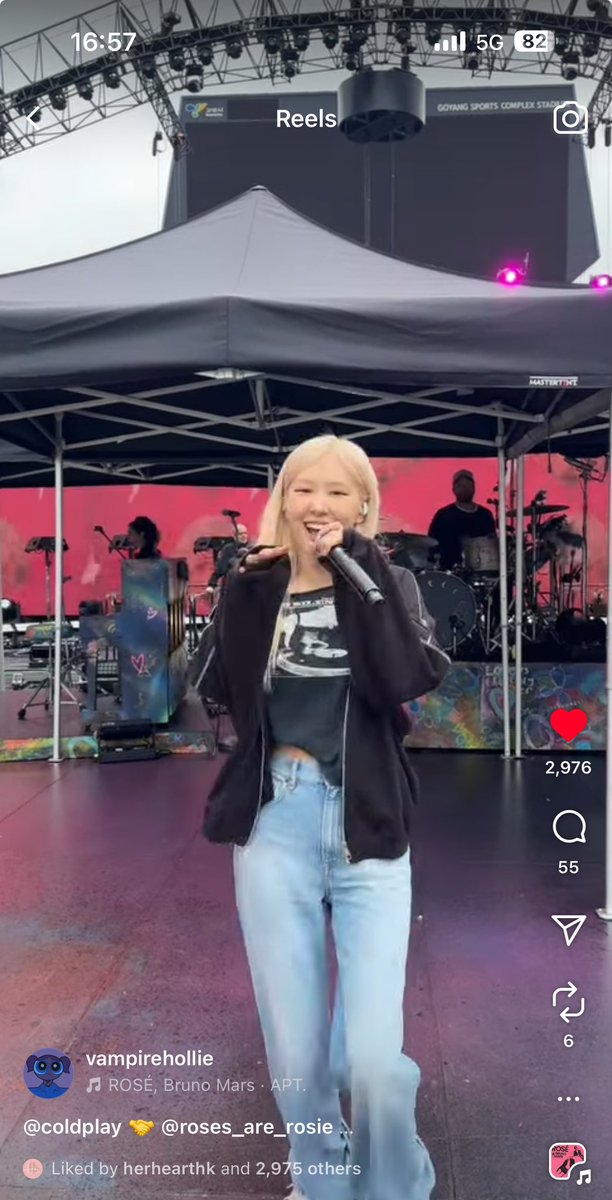 MuPooklook's tweet image. vampirehollie IG update 🌹

#ROSÉ #ROSÉxCOLDPLAY
@numberoneHQ