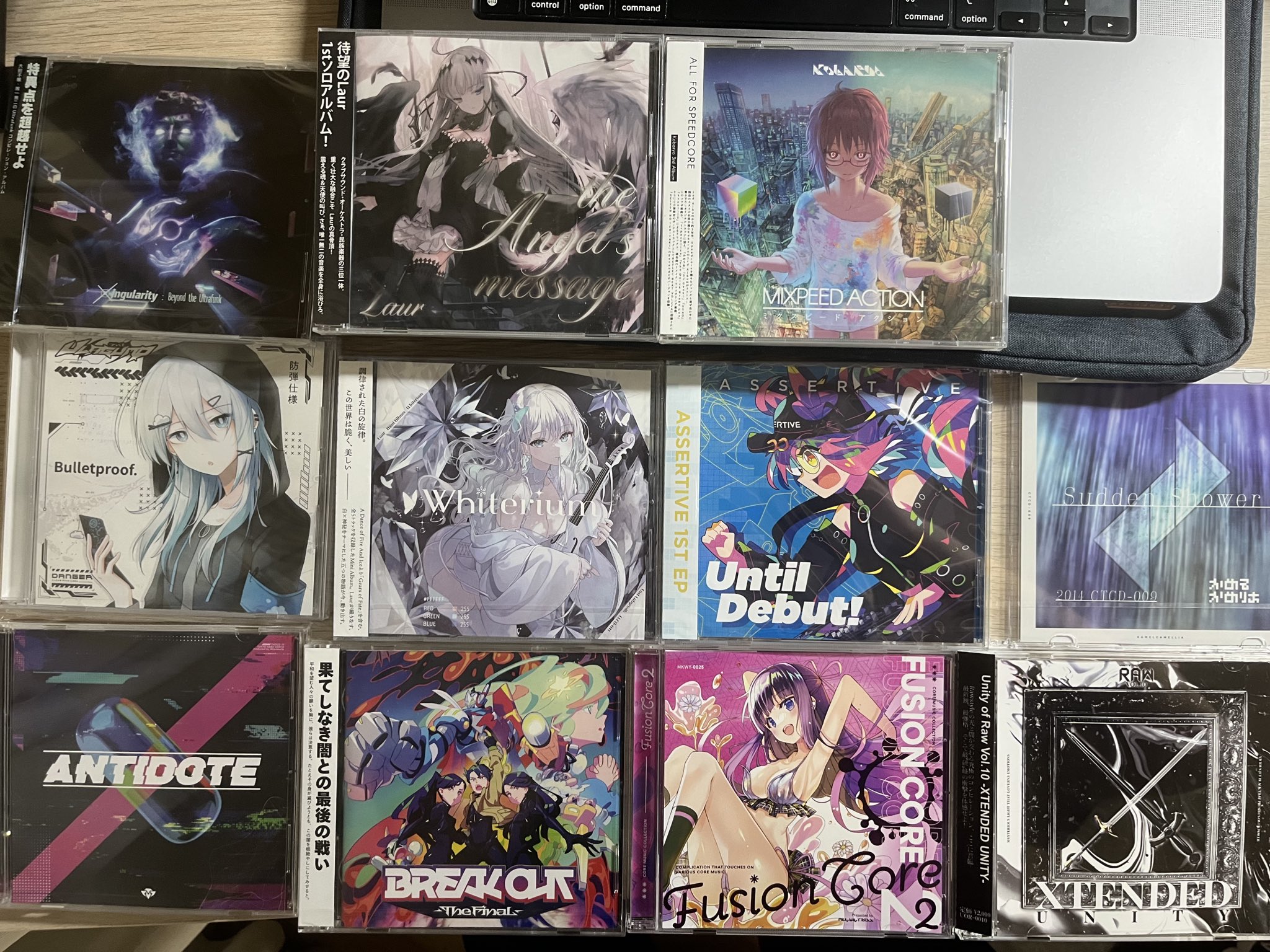 Kou! / 碧音コウ → M3-2025春「え-26y」(04/27) (@koukondaikon Kou! / 碧音コウ → M3-2025春「え-26y」(04/27) (@koukondaikon