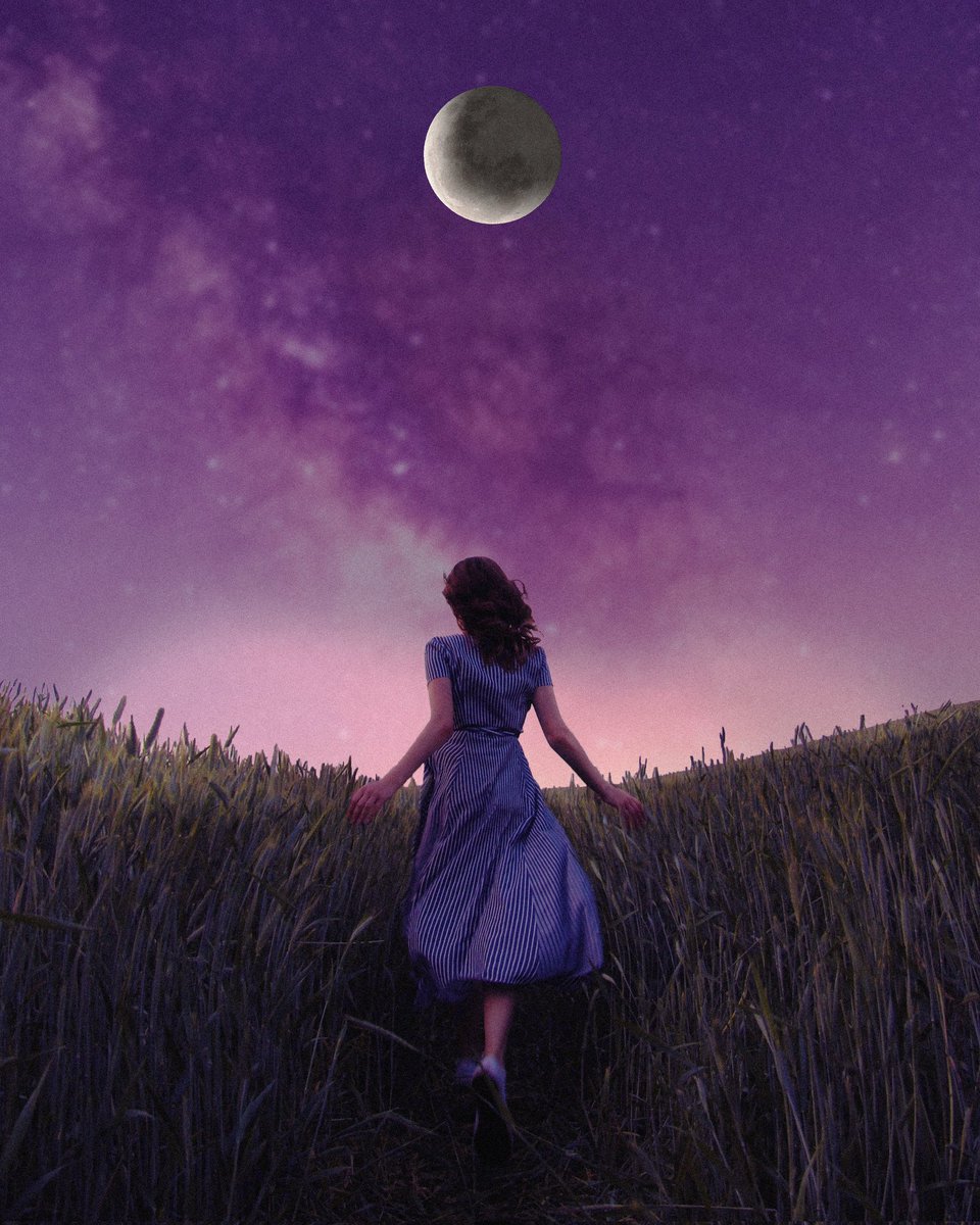 SOLD ❣️ 

Huge Thanks To Dear <a href="/Ellen32007047/">Ellen</a> For Collecting " Chasing The Moon " Thank You For The Support me 🫂💛 

You Made Me So Happy ❤️