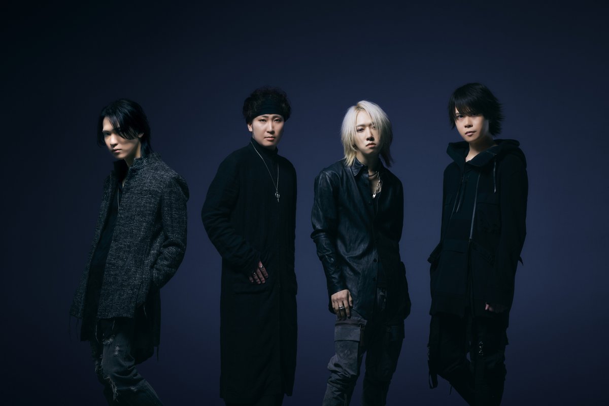 AURORIZE (@aurorize_info) on Twitter photo 【NEW VISUAL】
#AURORIZE NEW VISUAL "GLACIER"
弓代星空 / KANATA YUMISHIRO(<a href="/kanatayumishiro/">弓代星空</a> )
颯音 / HAYATO(<a href="/aurorize_hayato/">颯音/ HAYATO</a> )
SURUGA(<a href="/suruga_bass/">AURORIZE SURUGA</a> )
Hyu-ga(<a href="/aurorize_hyuga/">Hyu-ga</a> ) 【NEW VISUAL】
#AURORIZE NEW VISUAL "GLACIER"
弓代星空 / KANATA YUMISHIRO(<a href="/kanatayumishiro/">弓代星空</a> )
颯音 / HAYATO(<a href="/aurorize_hayato/">颯音/ HAYATO</a> )
SURUGA(<a href="/suruga_bass/">AURORIZE SURUGA</a> )
Hyu-ga(<a href="/aurorize_hyuga/">Hyu-ga</a> )