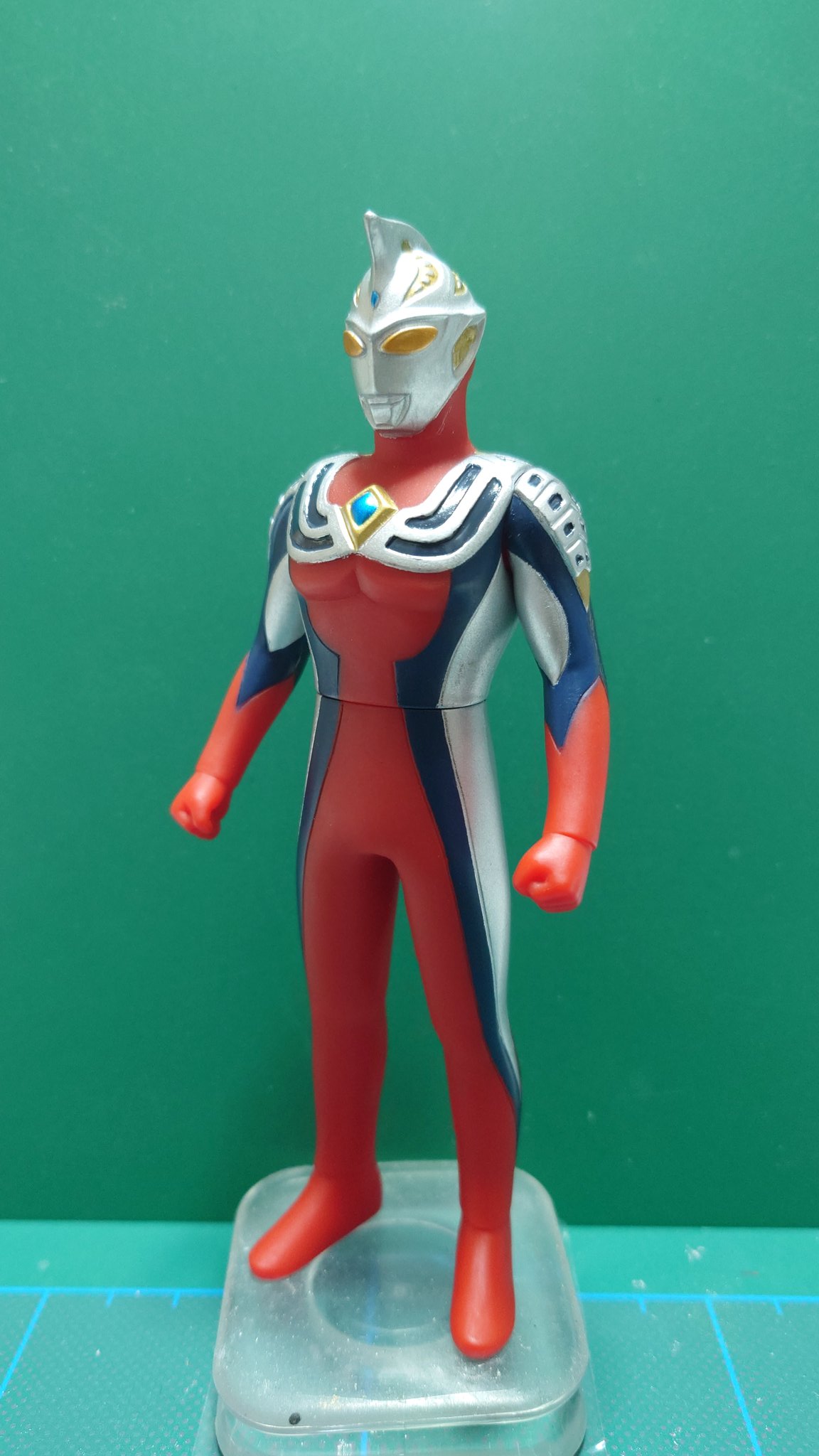 中国限定 超決戦シリーズ ウルトラマンジャスティス クラッシャーモード ソフビ 中国限定 超決戦シリーズ ウルトラマンジャスティス クラッシャー