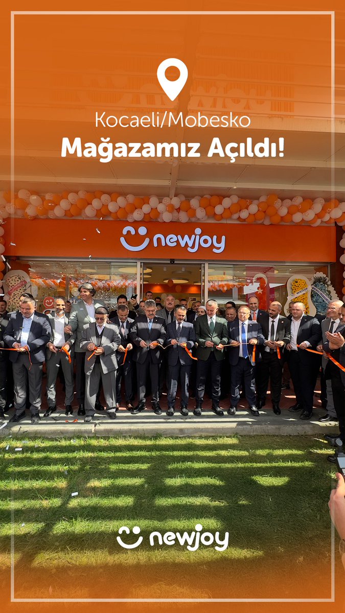MstfblcBALCI's tweet photo. 2025 yılı mağaza yatırımlarımıza devam ediyoruz.

Türkiye'nin ve Marmara Bölgesin'in en önemli mobilya lokasyonlarından biri olan Mobesko'da yeni mağazamızı açtık. 

Açılışımıza teşrif ederek bizleri yalnız bırakmayan tüm misafirlerimize teşekkür ediyorum. https://t.co/EcwyioSDx2