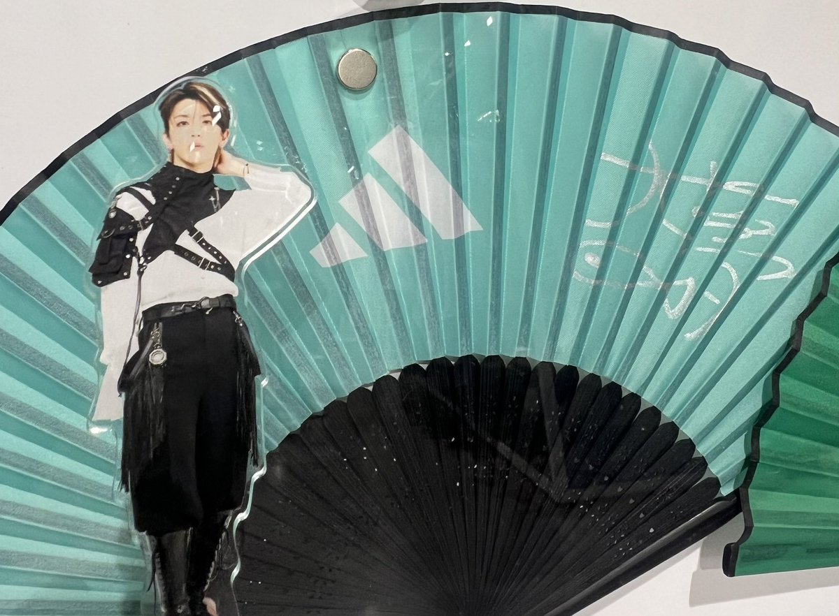 AAA 直筆サイン入り法被　扇子のおまけ付き 森愁斗さん × menu コラボ 🎬 ABEMA CM記念🎬キャンペーン 森愁斗さん