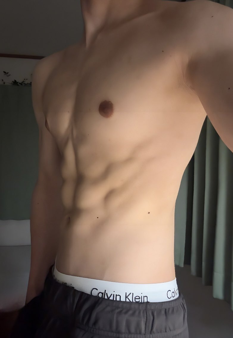 雄っぱいもっとほしい、