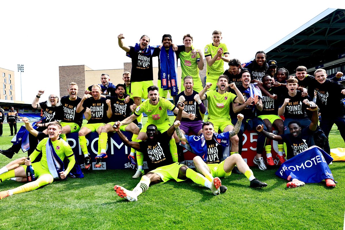 PROMOTION!! Up the Vale! Incredible effort from everyone involved 🙌🏻 #pvfc 

<a href="/OfficialPVFC/">Port Vale Football Club</a>