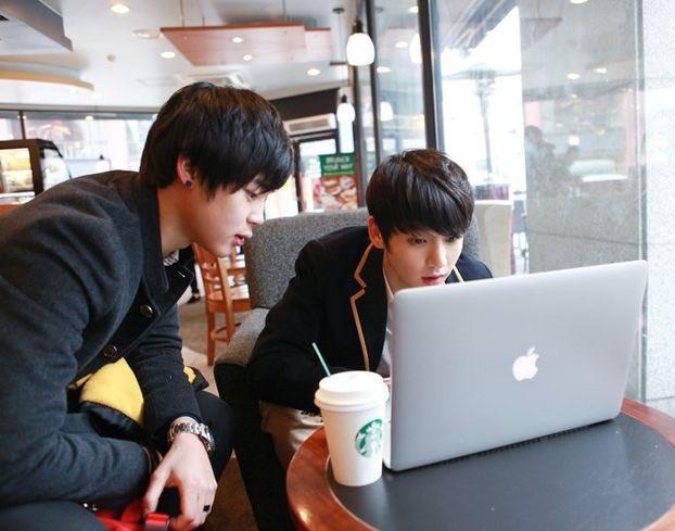 jikooldpics's tweet photo. https://t.co/l0WBpVW4qZ