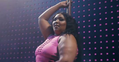 #OnThisDay in 1988, Lizzo was born. In 2019, Lizzo made her feature film debut in Hustlers.

#OnToday Flow at 2:30pm, The King Of Kings at 5:00pm and Blade Runner at 8:00pm.

To book tickets visit cottageroad.co.uk

#Film #Headingley #Leeds #LS6