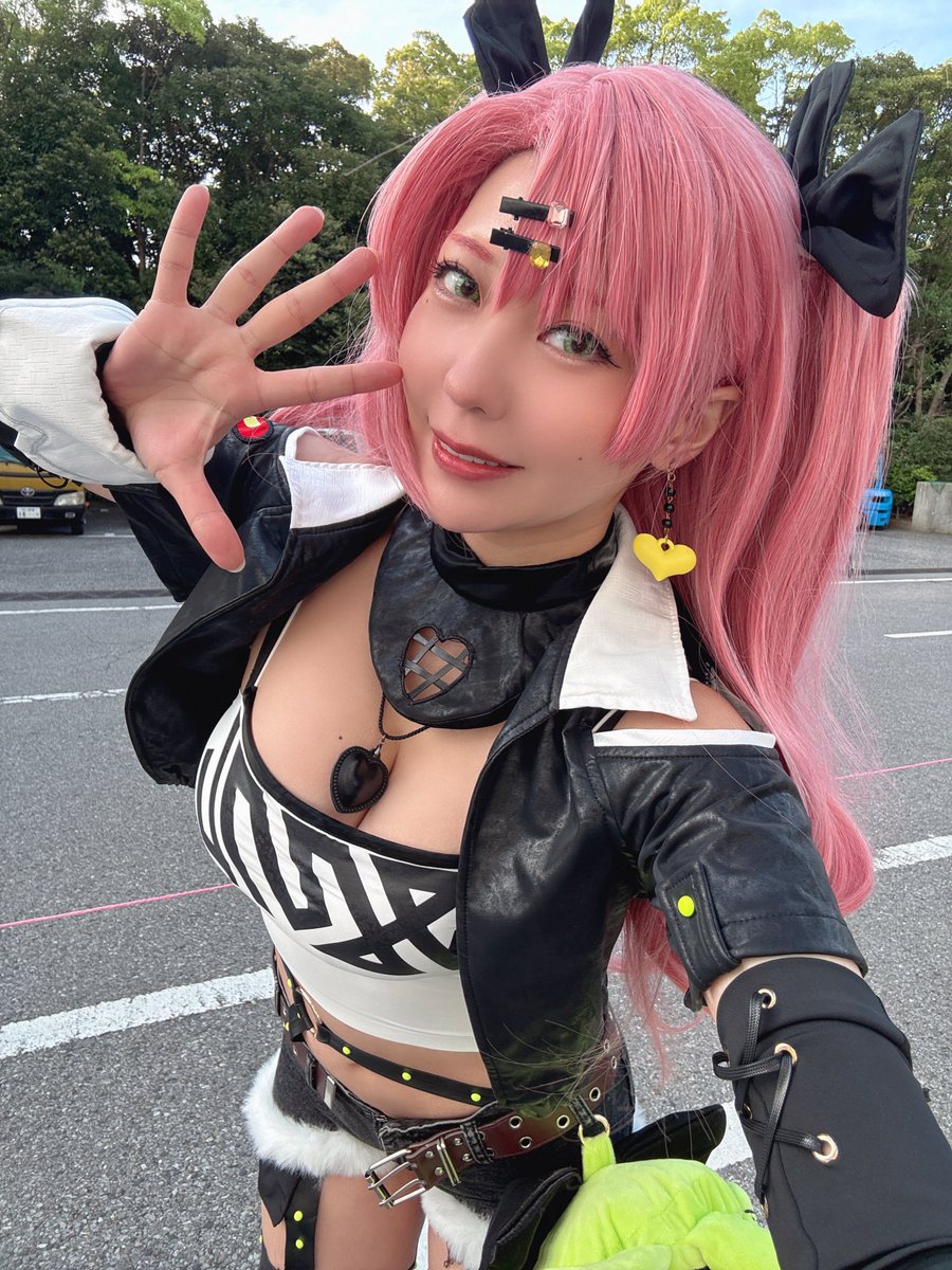 黒子きき (@kikikiringring) on Twitter photo ロサンゼルスに行けるチャンスദ്ദി ˃ ᵕ ˂ ) ⁉️💫
✁┈┈┈┈┈┈┈┈┈┈┈┈┈┈┈┈
①超会議 (<a href="/chokaigi_PR/">ニコニコ超会議2026@開催決定‼</a> )をフォロー
②#超会議toAX #ニコニコ超会議2025 の2つをつけて
③超会議参加時のコスプレ写真を投稿🤳
✁┈┈┈┈┈┈┈┈┈┈┈┈┈┈┈┈
で応募してみて〜👀✌️ ロサンゼルスに行けるチャンスദ്ദി ˃ ᵕ ˂ ) ⁉️💫
✁┈┈┈┈┈┈┈┈┈┈┈┈┈┈┈┈
①超会議 (<a href="/chokaigi_PR/">ニコニコ超会議2026@開催決定‼</a> )をフォロー
②#超会議toAX #ニコニコ超会議2025 の2つをつけて
③超会議参加時のコスプレ写真を投稿🤳
✁┈┈┈┈┈┈┈┈┈┈┈┈┈┈┈┈
で応募してみて〜👀✌️