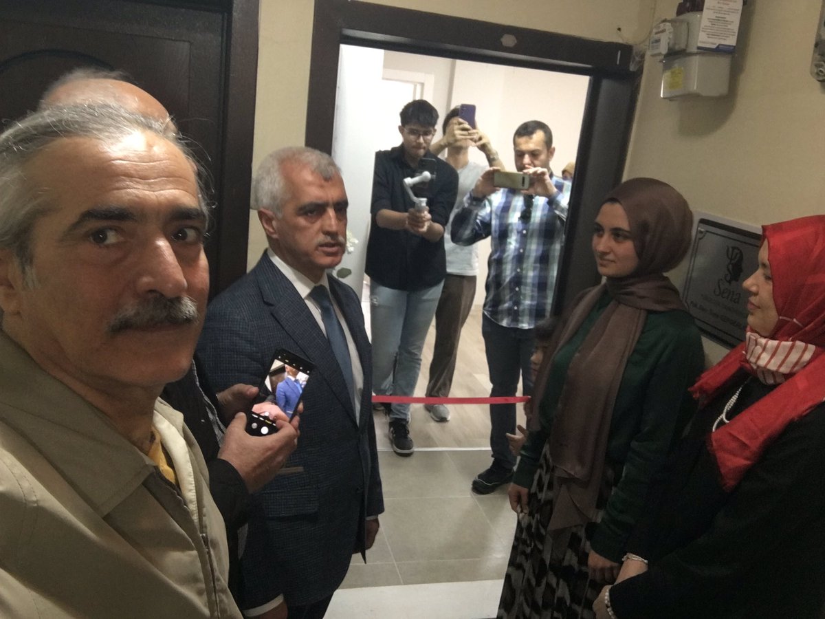 Ercan Taştekin (@ercntstkn) on Twitter photo İnsanların hayatlarına dokunma gayesi ile yola çıkan Sevgili Sena Gergerlioğlu’nun yolu açık olsun.
Sena Psikolojik Danışmanlık…
<a href="/gergerliogluof/">Ömer Faruk Gergerlioğlu</a> İnsanların hayatlarına dokunma gayesi ile yola çıkan Sevgili Sena Gergerlioğlu’nun yolu açık olsun.
Sena Psikolojik Danışmanlık…
<a href="/gergerliogluof/">Ömer Faruk Gergerlioğlu</a>