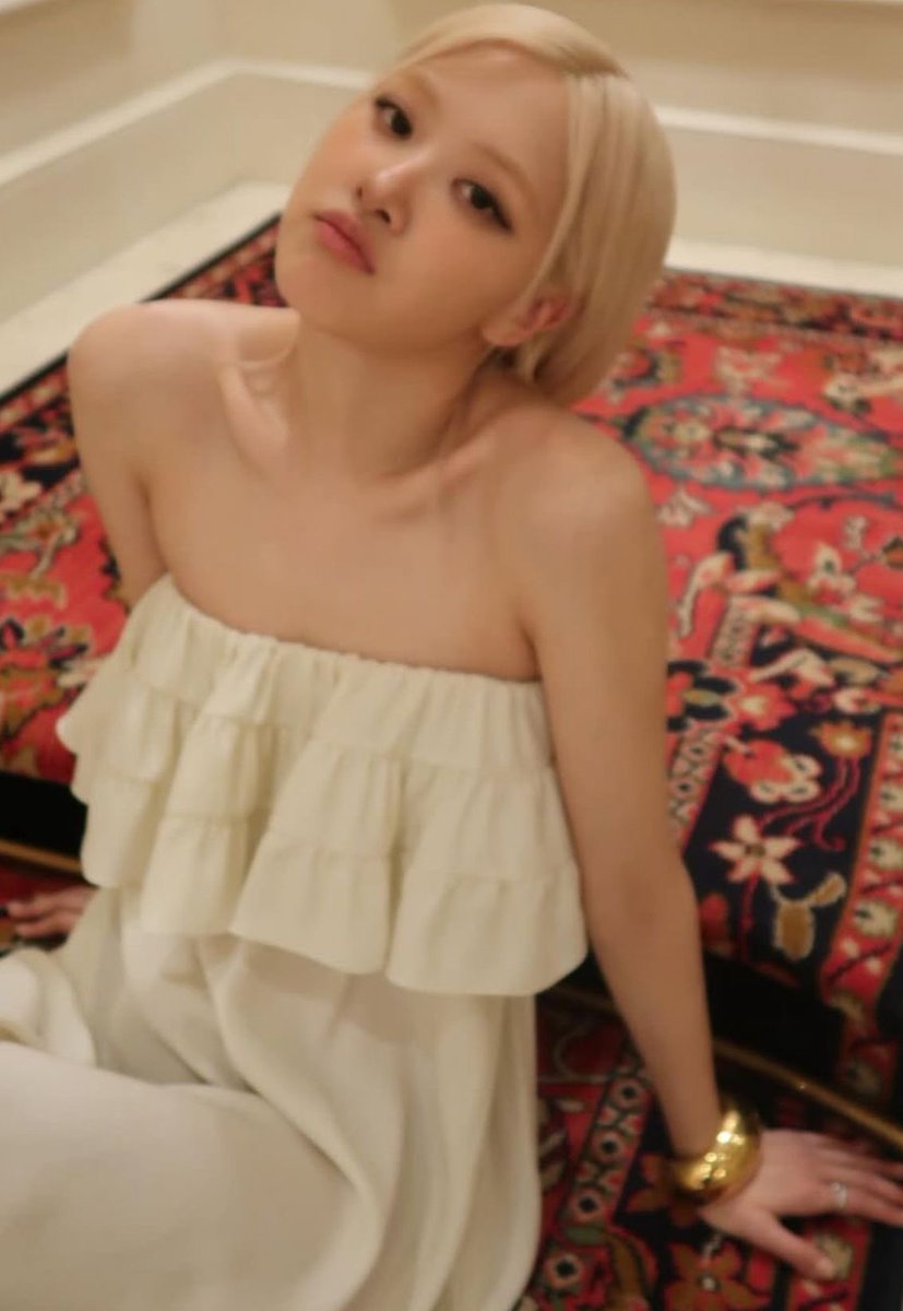 Z (@millaein) on Twitter photo 